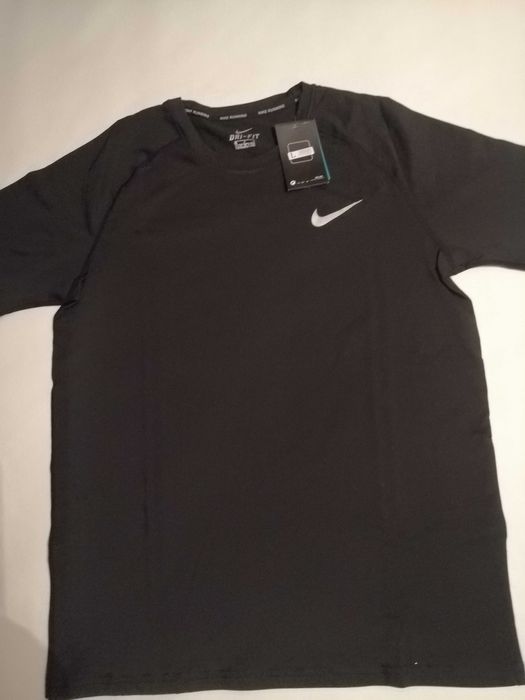 Рашгард 5 в 1 Nike чёрный