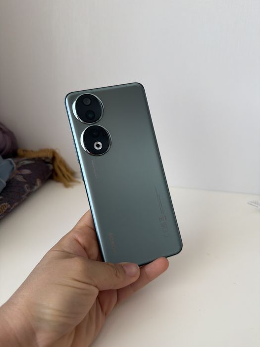 Хонор 90 512гб идеал