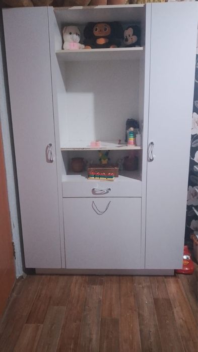 Продаю детский шкаф