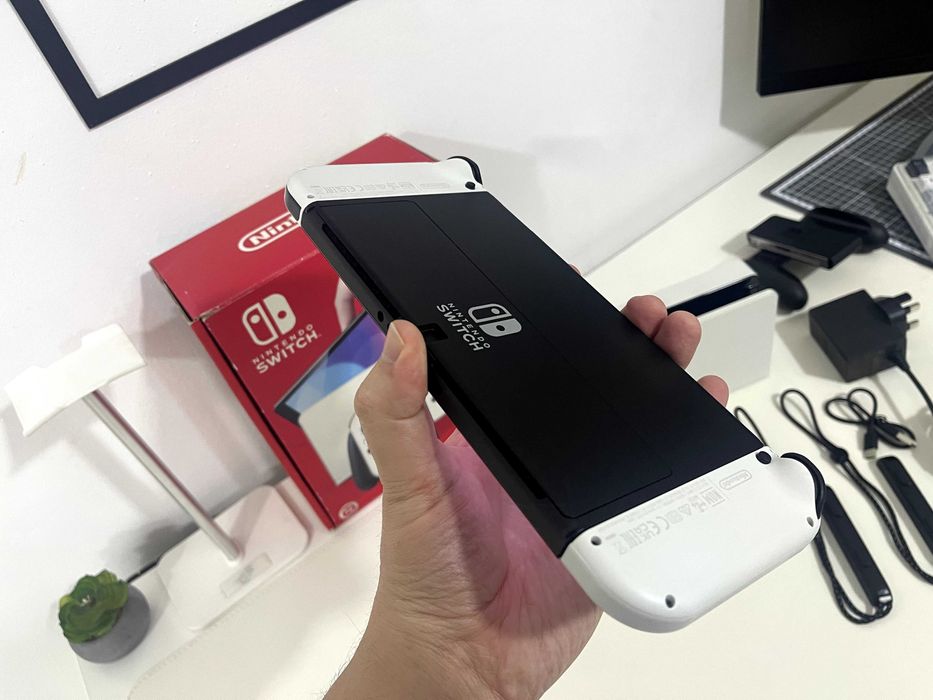 Прошитый Nintendo Switch Oled 64+128Gb