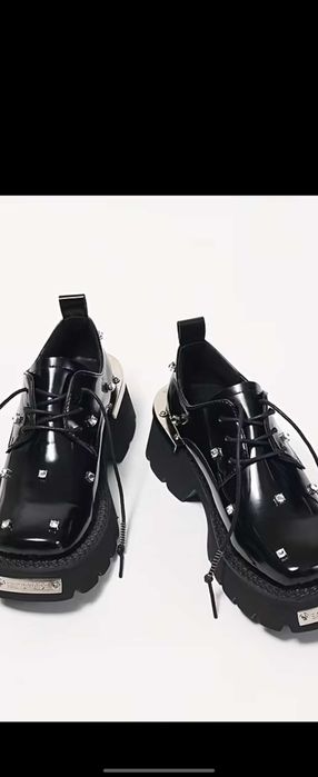 Дамски черни обувки