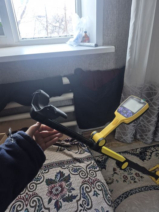 Металл искатель новый