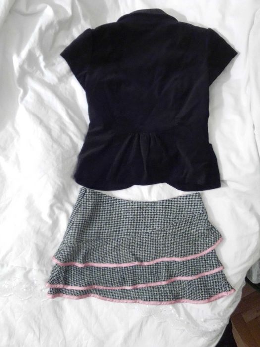 Интересен комплект марково сако,пола и луксозни чорапи с дантела