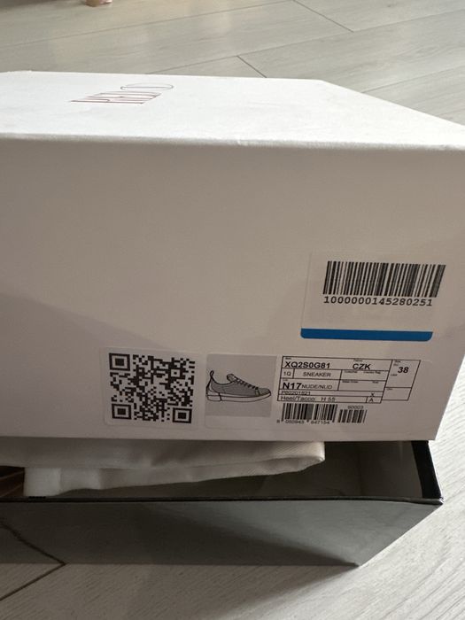 RED valentino маратонки