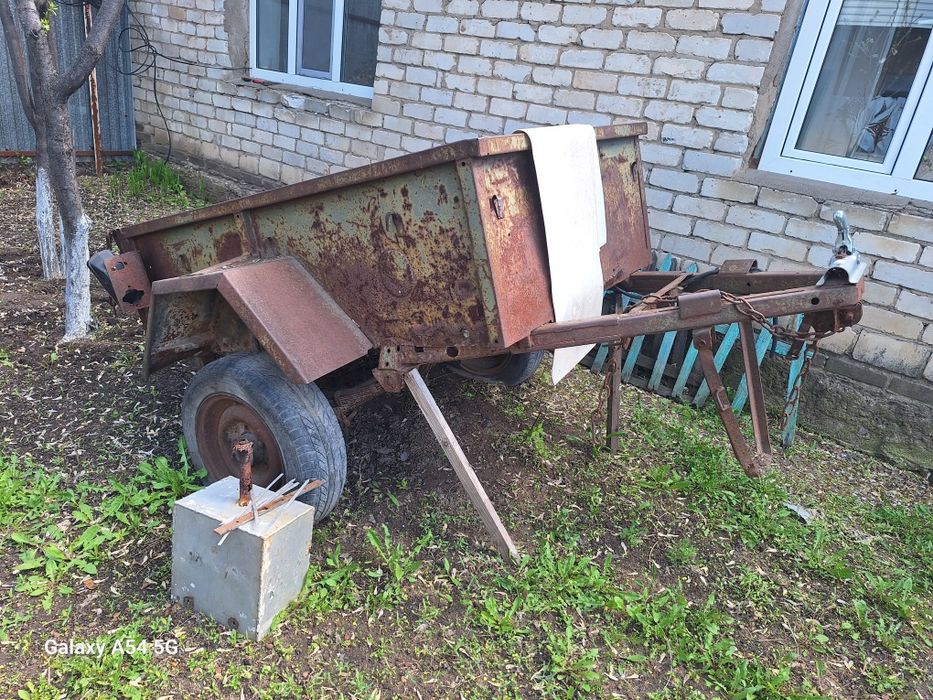 Продам старый прицеп