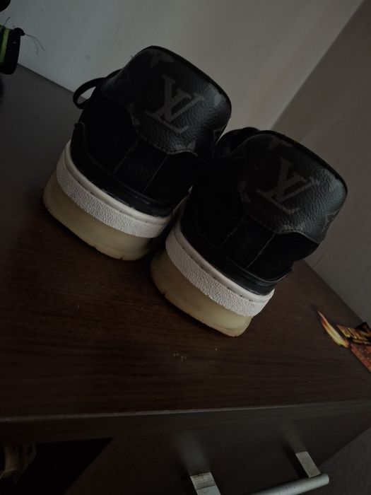 Lv Trainer Low Black