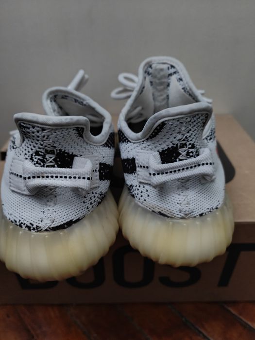 Adidas Yeezy Boost 350 V2 Zebra CP9654 marimea 41.5(26cm)