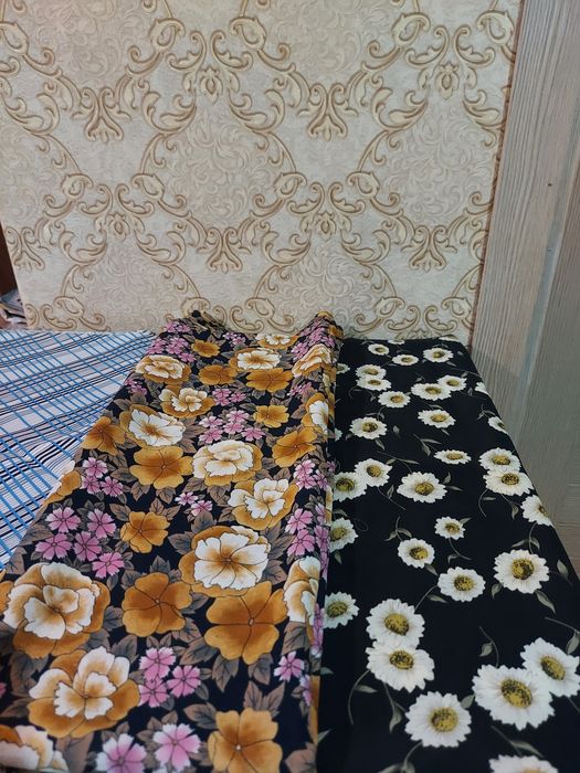 Продаю отрезы тканей и лоскуты