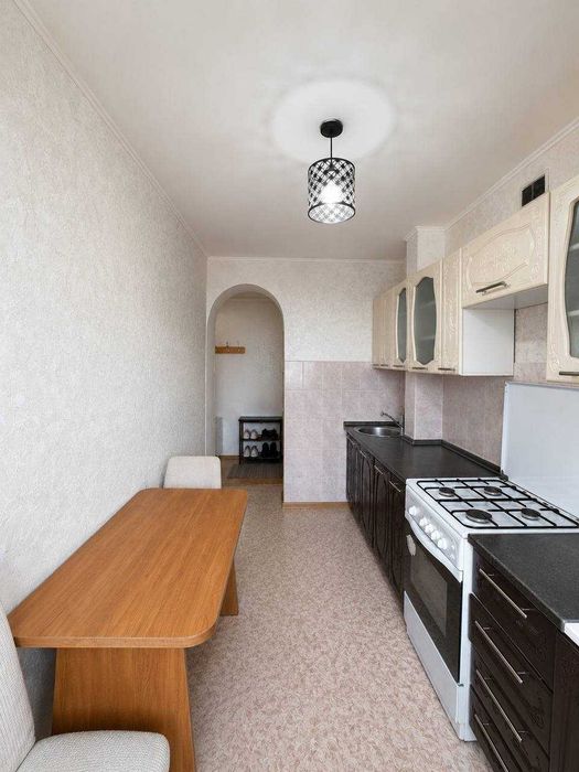 Продам 4х комн кв Абилкайыр хана