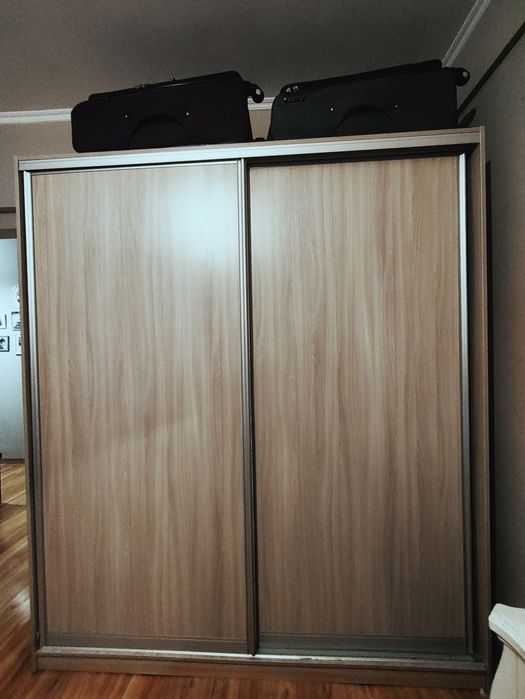 Продается шкаф. Бу