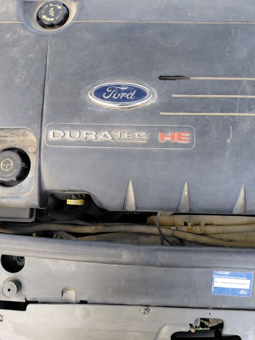 Vand Ford mondeo mk3 an 2002 1,8 benzina