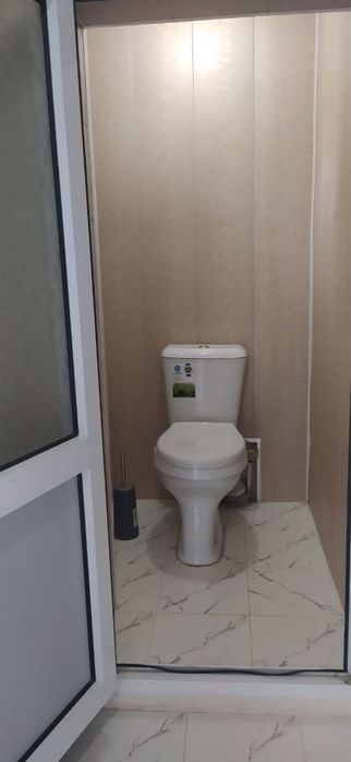 Жиззах шахрида Ховли сотилади,