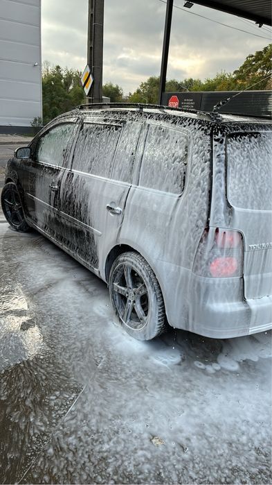 Vand sau schimb cu ceva 4x4 diferenta din partea mea