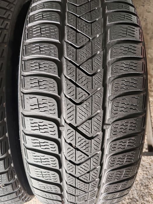 2 anvelope 215 55 17