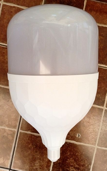 Лампочка большая 150 ватт