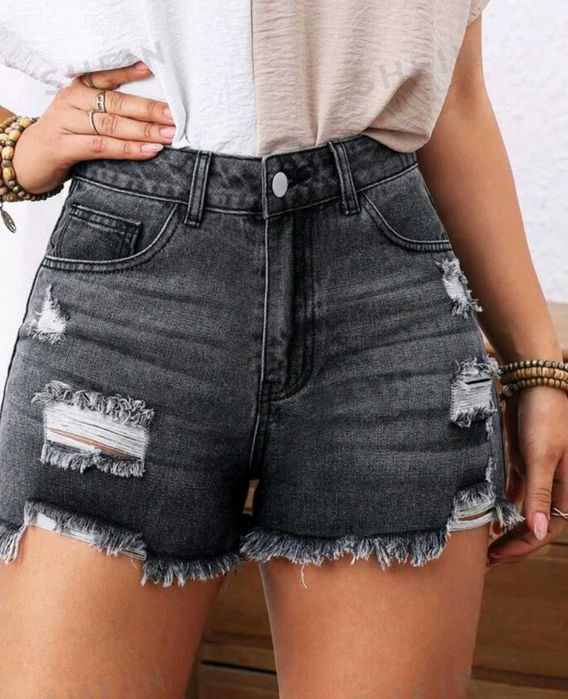 Къси дънки , накъсани