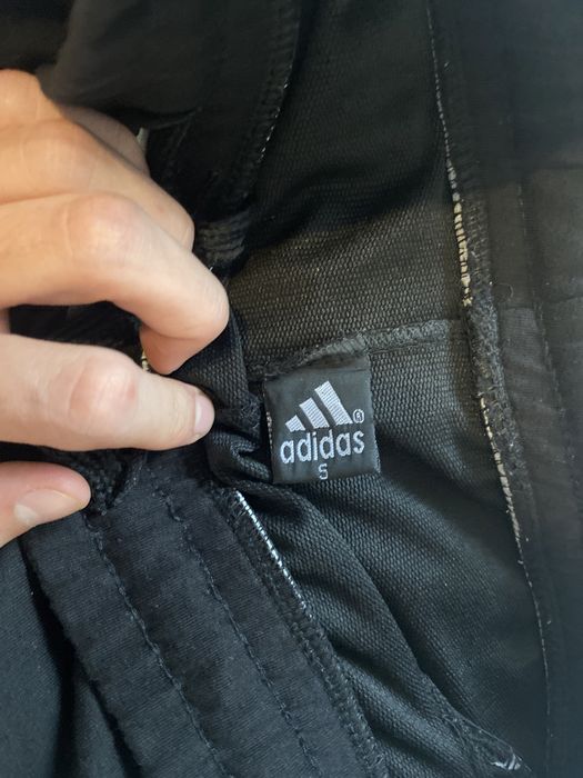 pantaloni adidas