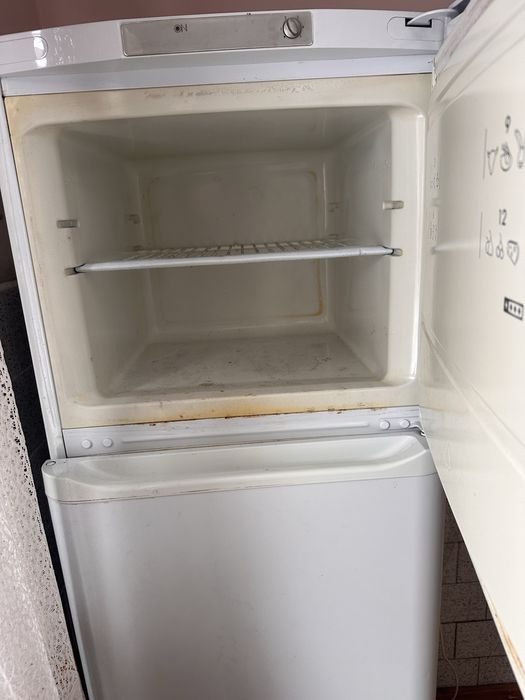 Холодильник полностью рабочий