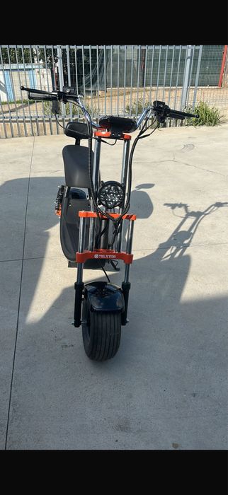 Vand scuter electric