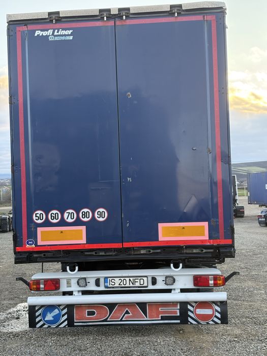 Vand sau schimb semiremorca KRONE 2010