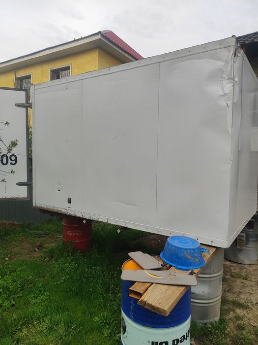 Продам термобудки на газель