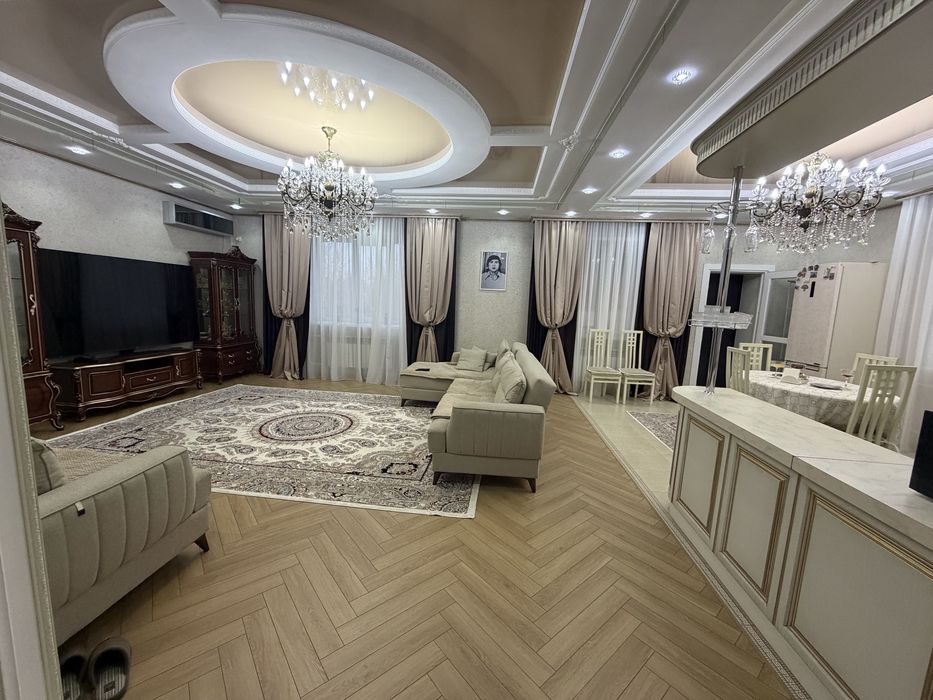 Продам дом в п.Ульбинский