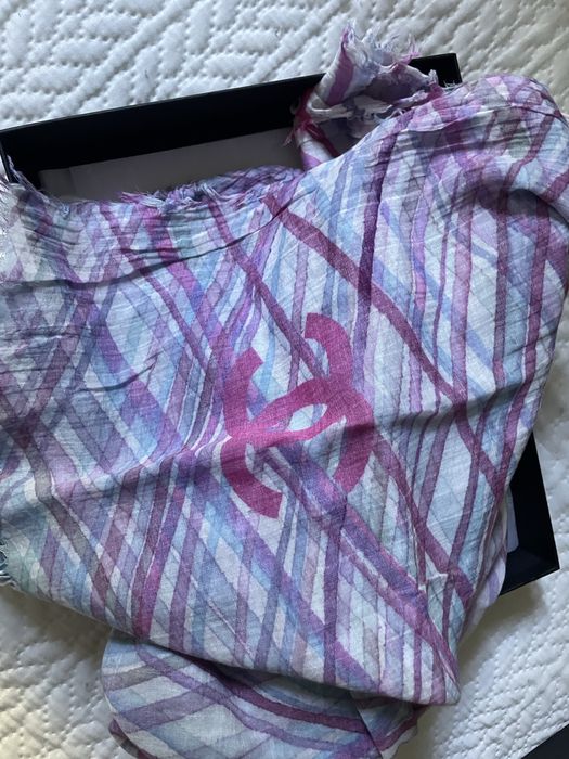 Esarfa originala Chanel