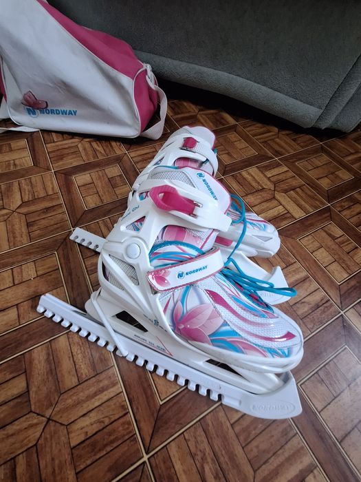 Продам коньки размер 36-40