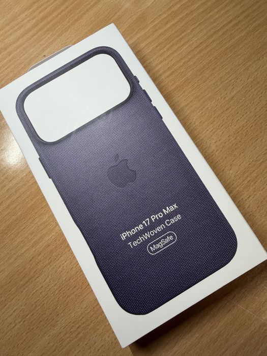 Кейс TechWoven лилав за Iphone 17 Pro Max