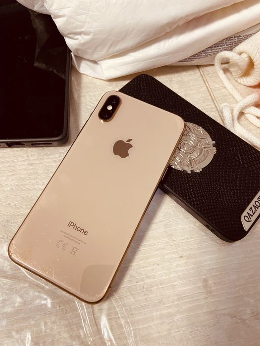 Продам Айфон Xs