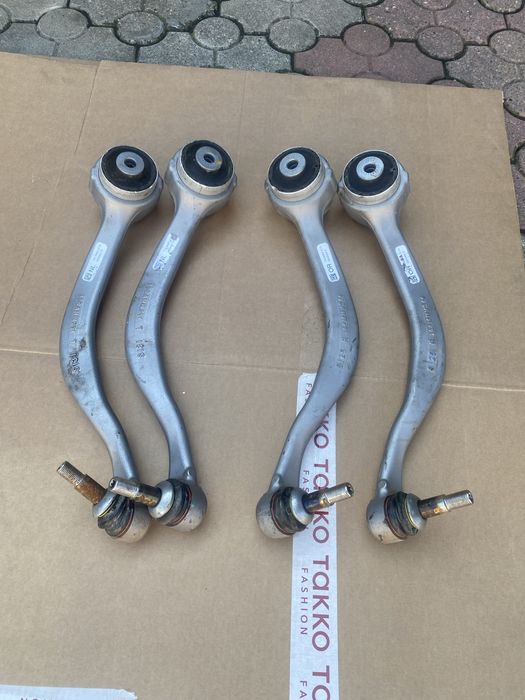 Brate BMW X6 G06 X5 G05 X7 G07 cod 8833468