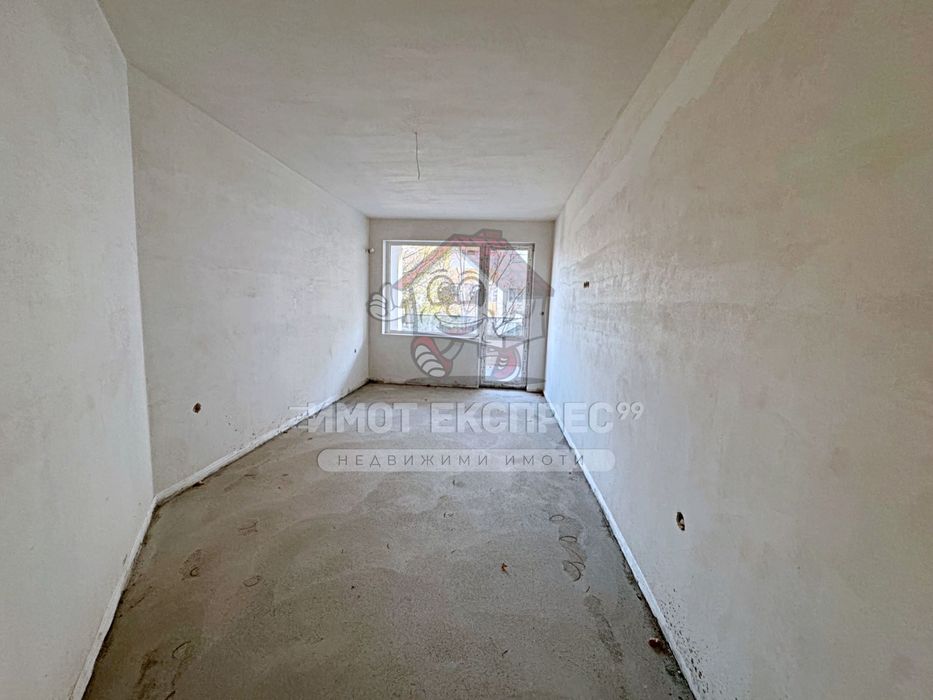 Тристаен апартамент, ново строителство, с изба, кв.Изток