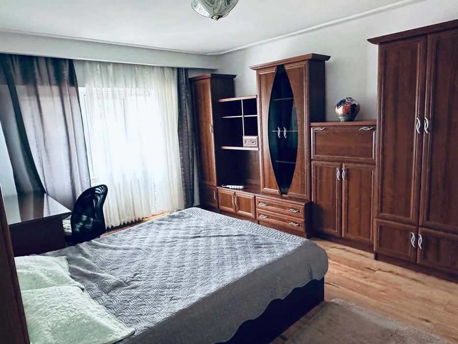 Independentei UMF Medicina Centru * Ap 3 Camere * Proprietar Pers Fizica