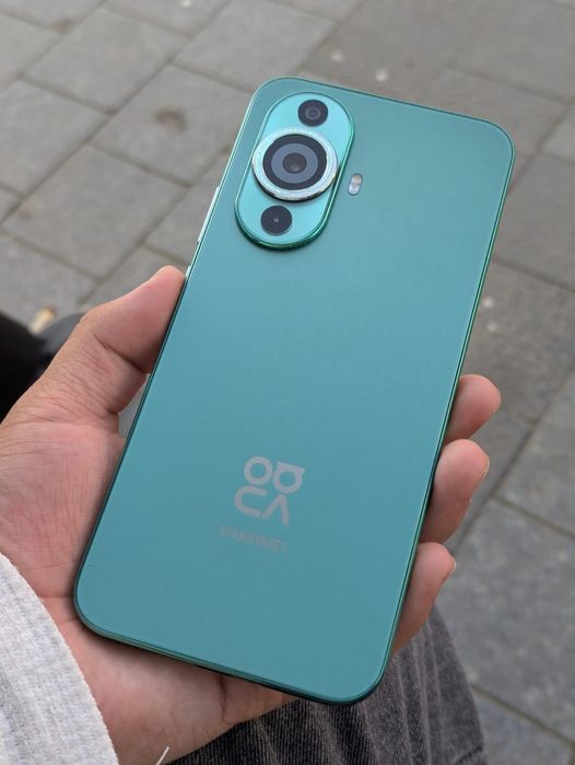Обменяю Huawei Nova 11 8/256