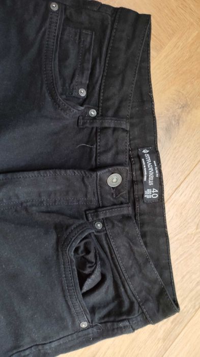 Pantaloni jean negru Stradivarius slim 38