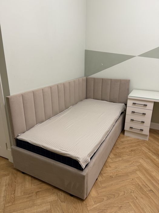 Продам кровать со шкафом