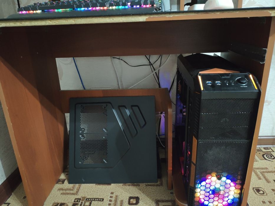 Продаю стол для ПК