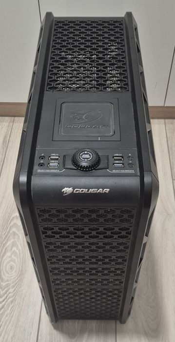 Компьютерный корпус — Cougar Evolution Black,
