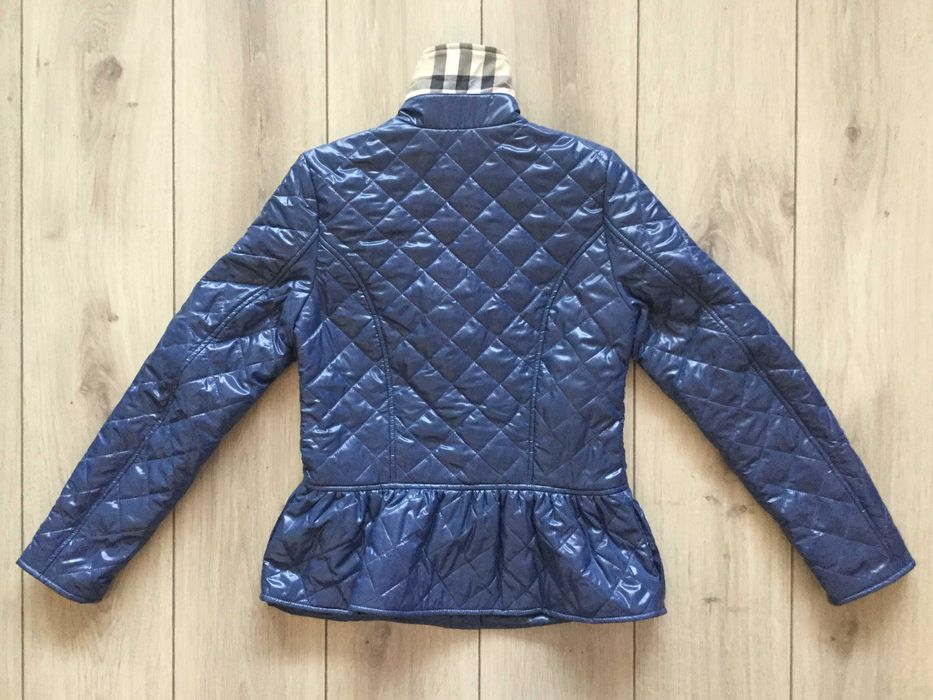 НОВО 100 % оригинално дамско синьо яке BURBERRY размер M ( IT - 40 )