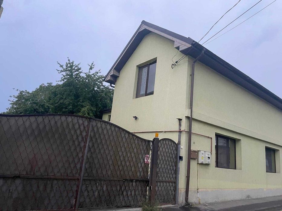 inchiriez casa Turda