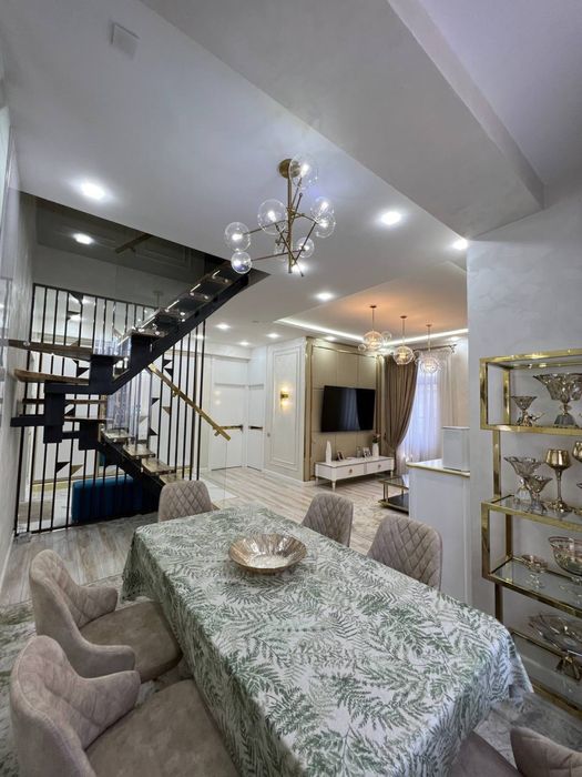 ЖК Parisien 2-каватли квартира. 106м2.