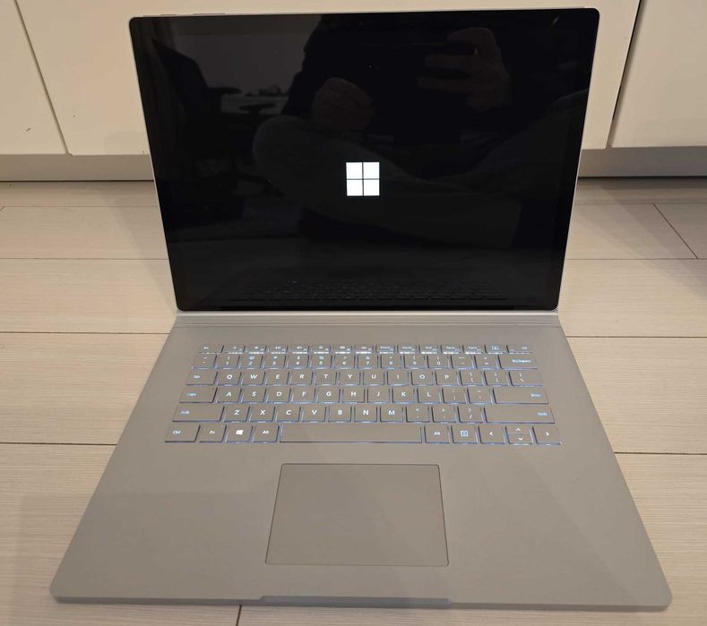 Microsoft Surface Book 2 ( 512GB) – Impecabil