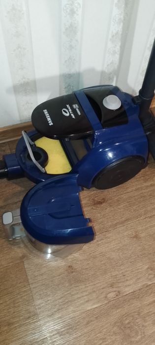 Пылесос Samsung VCC4520S36/XEV синий