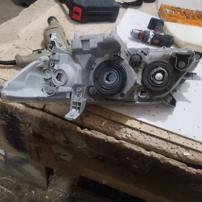 Фары на тойота 40