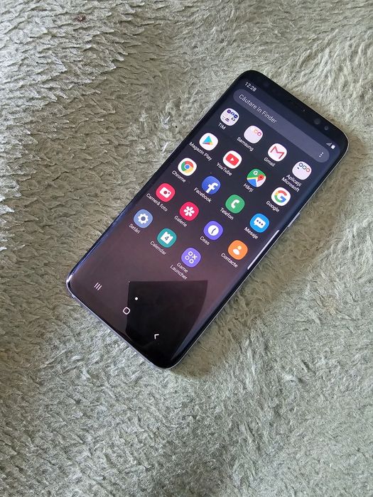 Vând Samsung S8 SILVER