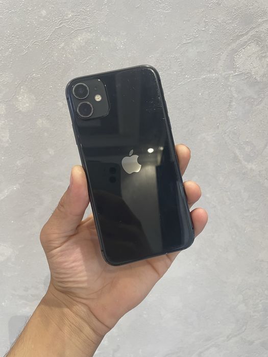 Iphone 11             .