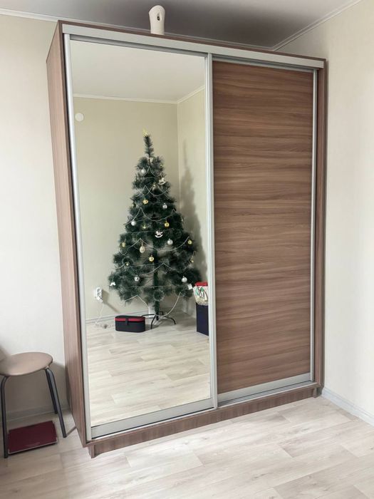 Продам шкаф купе