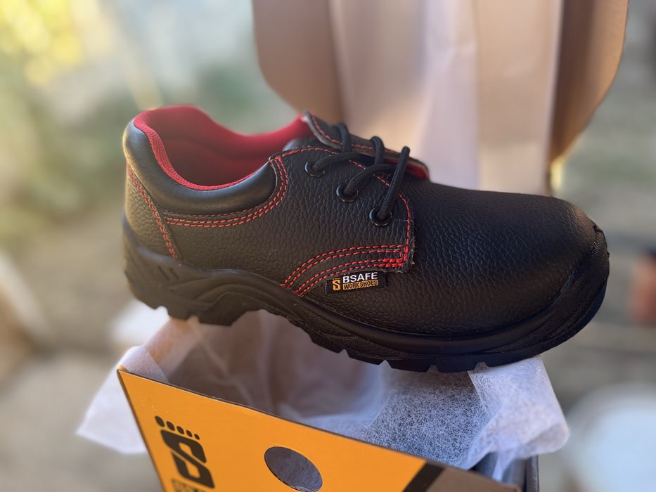 Работни обувки - чисто нови