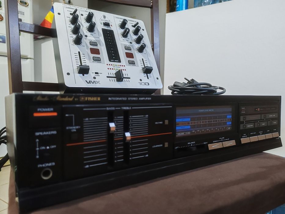 Amplificator Fisher ,mixer