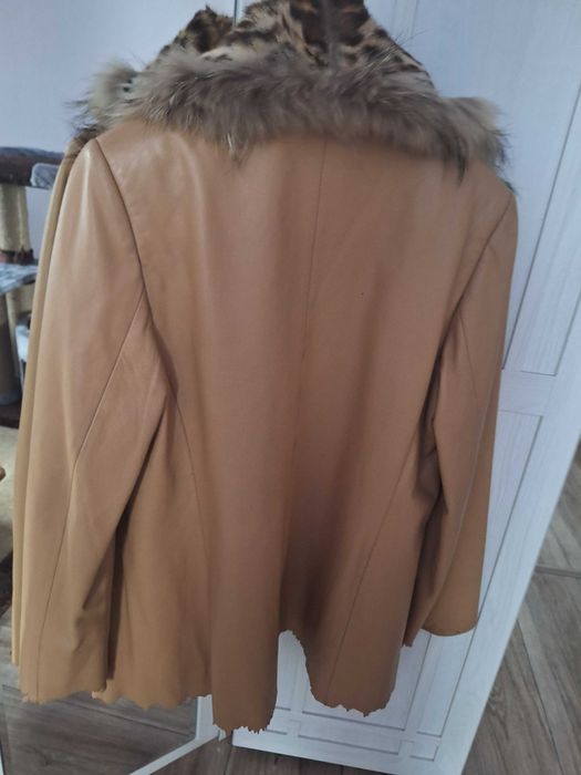 Куртка кожаная б/у